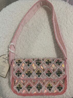 Beaded Pink Shoulder Bag with Floral Sequin Embellishment